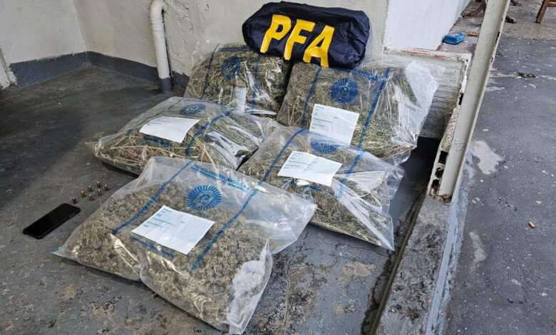 Preso manejaba venta de drogas desde la cárcel de Batán Preso manejaba venta de drogas desde la cárcel de Batán